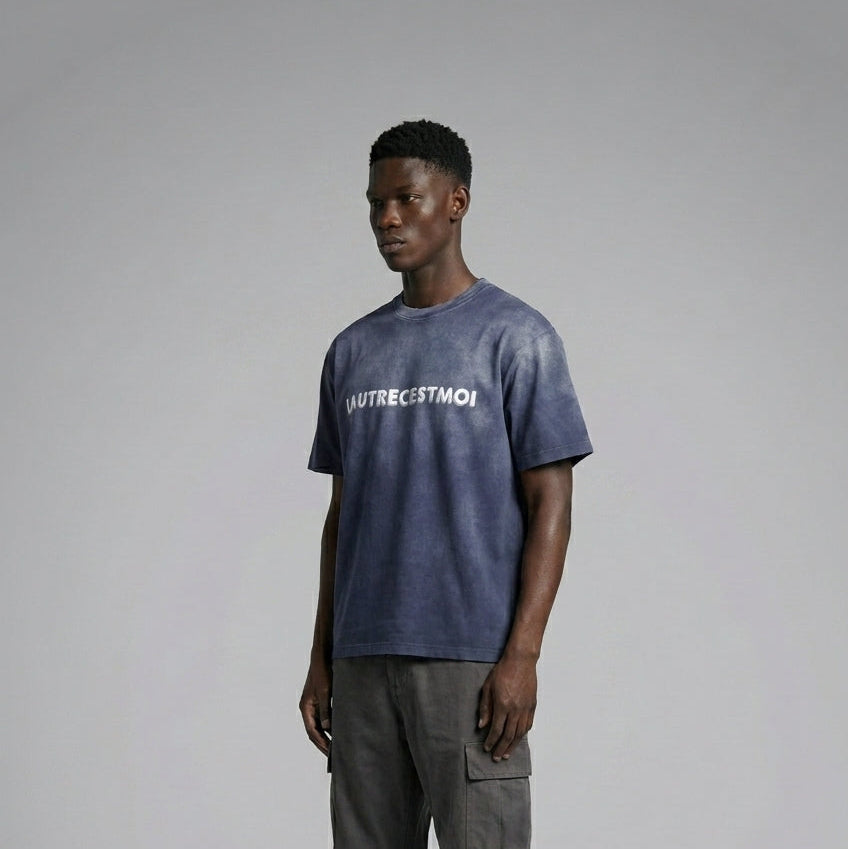Model wearing T-shirt Oversize Washed – LAUTRECESTMOI